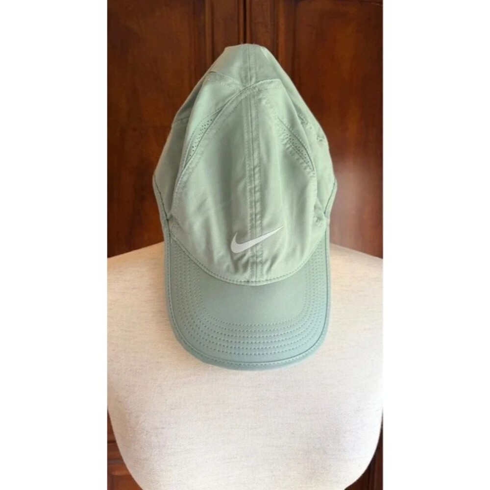 Nike Dri-FIT Club Cap L/XL Sage Green Adjustable Swoosh Hat